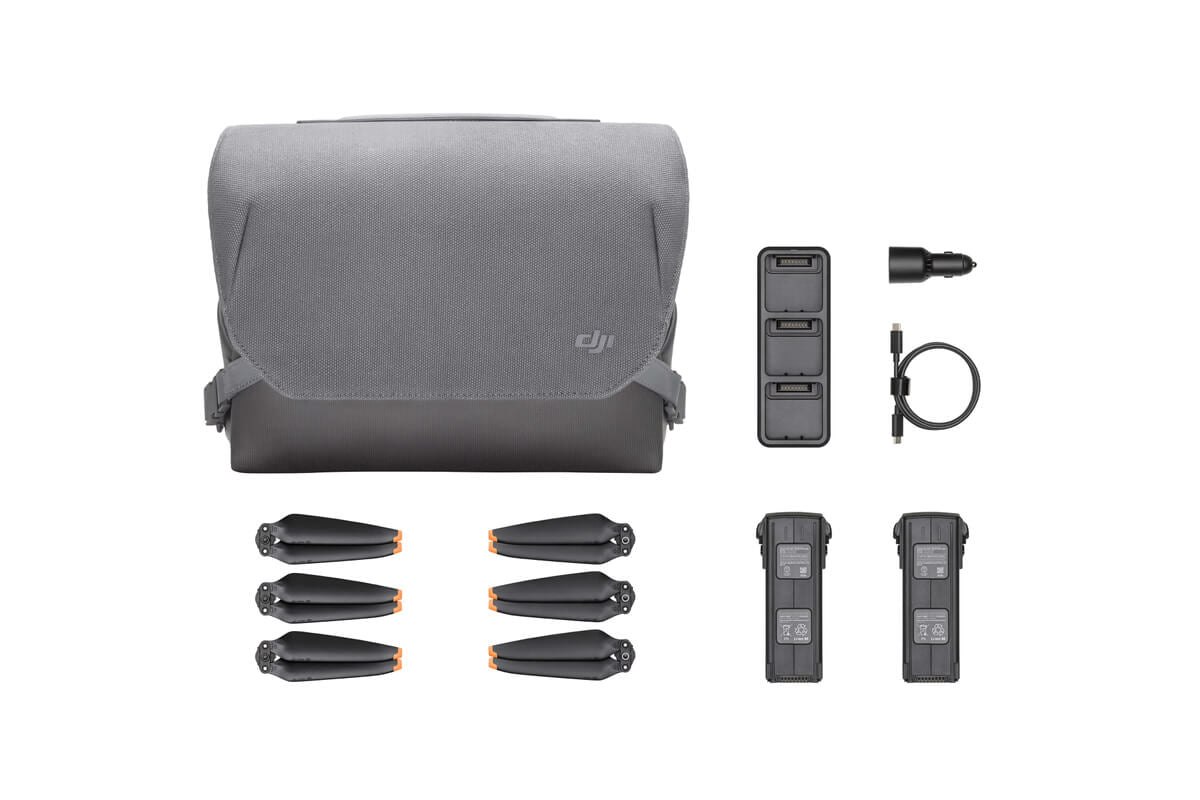 国内正規品　DJI Mavic Air  fly more Kit Amazon.com: DJI Mavic Air, Fly More Combo, Arctic White